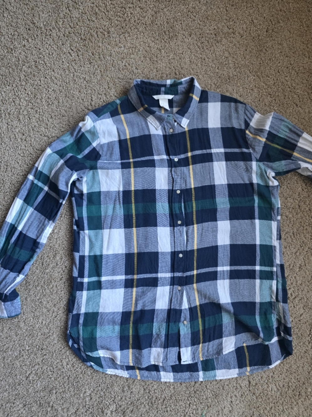 H&M Plaid Button-Down Cotton Flannel Shirt - Navy, Green & White In Size 10